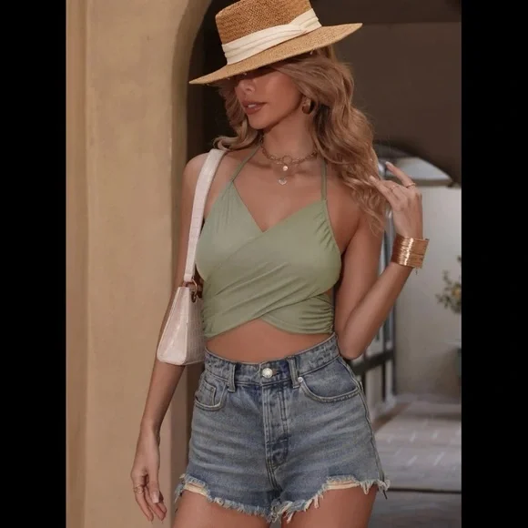 SAGE GREEN SHEIN Cross Wrap Ruched Side Tie Backless Crop Halter Top SMALL 4 NWT - Picture 4 of 7